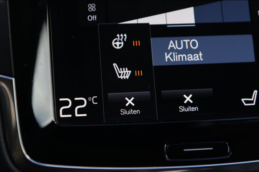 Volvo XC90 2.0 T8 Recharge AWD R-Design / HUD / ACC / KEYLESS / LEDER