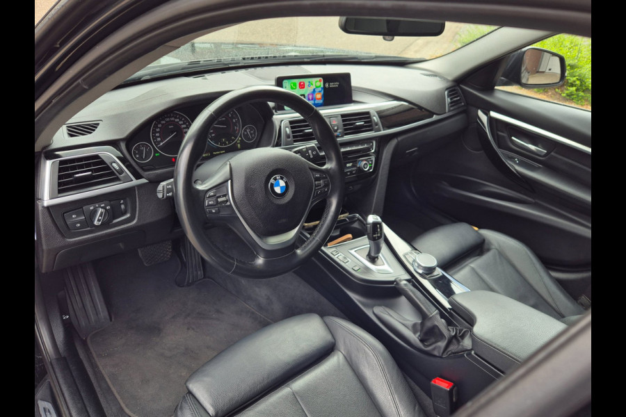 BMW 3 Serie Touring F31 Elk. Trekhaak Panorama Apple CarPlay Navi GR NAP Rijklaar GARANTIE