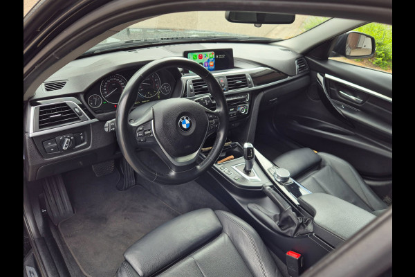 BMW 3 Serie Touring F31 Elk. Trekhaak Panorama Apple CarPlay Navi GR NAP Rijklaar GARANTIE