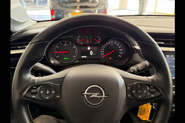 Opel Corsa 1.2Turbo 100pk Edition | Navi | Park pilot | Stoel + stuurverwarming |