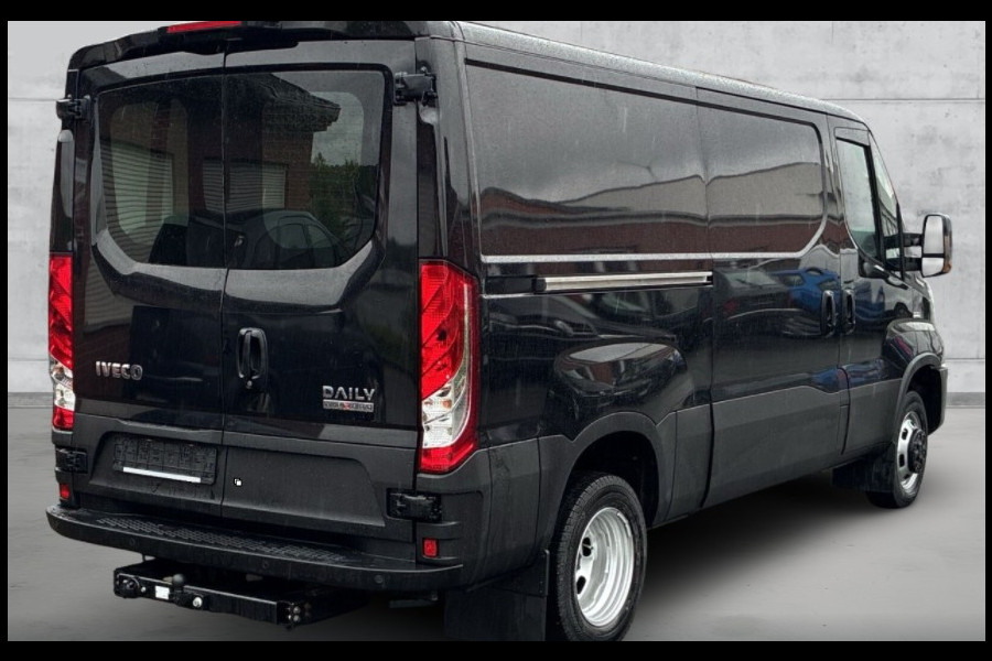 Iveco Daily 35C21 Hi-Matic Luchtvering 3.5T Trekhaak (wordt verwacht)