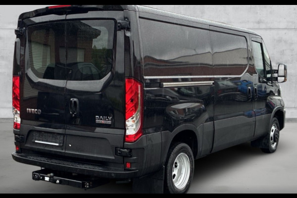 Iveco Daily 35C21 Hi-Matic Luchtvering 3.5T Trekhaak (wordt verwacht)