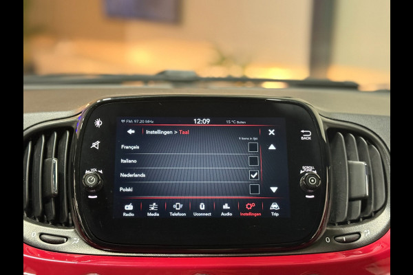 Fiat 500 1.0 Hybrid Club Cruise Led Navi Carplay Airco Sportstoelen Leder