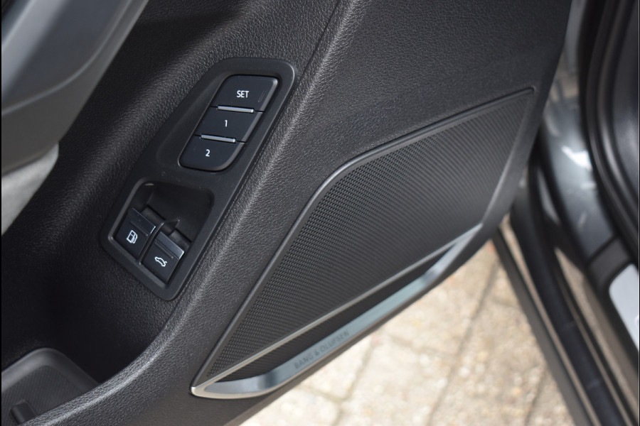 Audi Q3 45 TFSI e S-Line 245 Pk Pano Memory Sfeer Matrix 360 Camera ACC Keyless Vol Lederen Sportstoelen 20 Inch