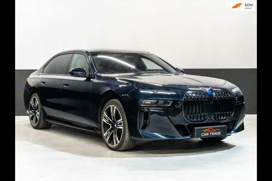 BMW i7 XDrive60 M-SPORT 106 kWh FULL-OPTION Pano Skylounge, Massage, Bowers&Wilkins, 360.camera