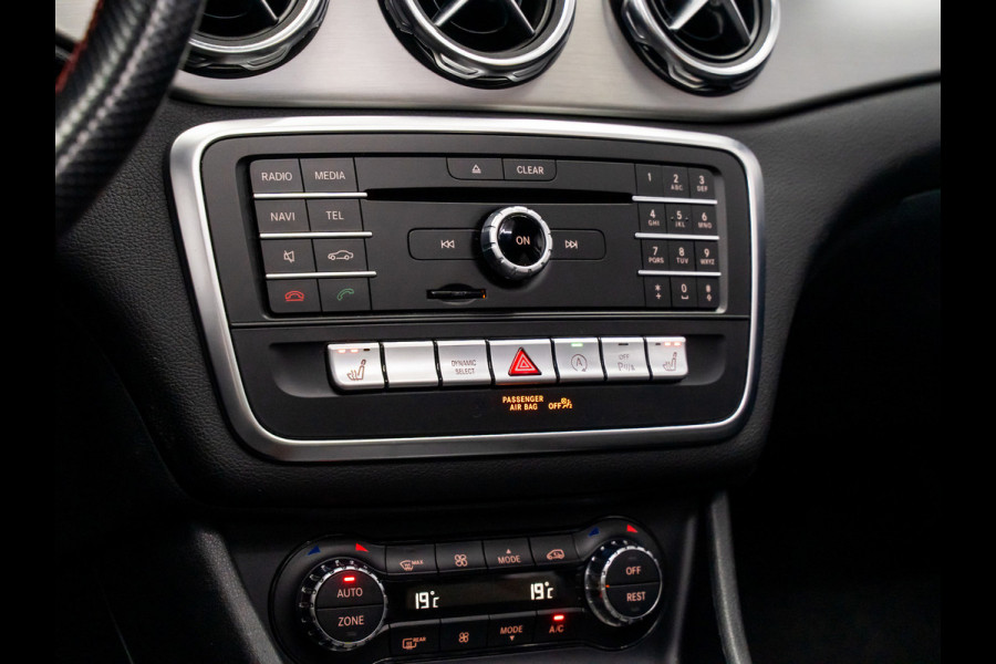 Mercedes-Benz GLA 180 Business Solution AMG-Styling autom, Panodak, Camera, Sportleder, org.44d.km