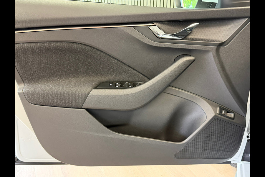 Škoda Kamiq 1.0 TSI Business Edition DSG CAMERA CARPLAY CLIMATE CRUISE CONTROL PDC
