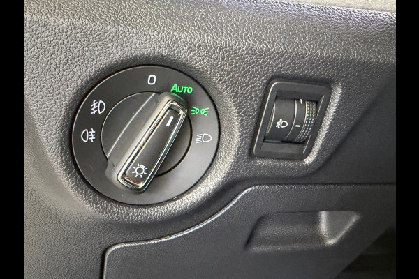 Škoda Kamiq 1.0 TSI Business Edition DSG CAMERA CARPLAY CLIMATE CRUISE CONTROL PDC