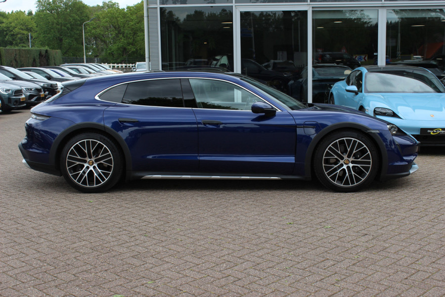 Porsche Taycan Cross Turismo 93 kWh / SoH 93,7% / Panoramadak / 360Camera / Luchtvering / Sportchrono / 20'' / Warmtepomp / Stoelverwarming 4x / DAB / CarPlay / Cruise Control