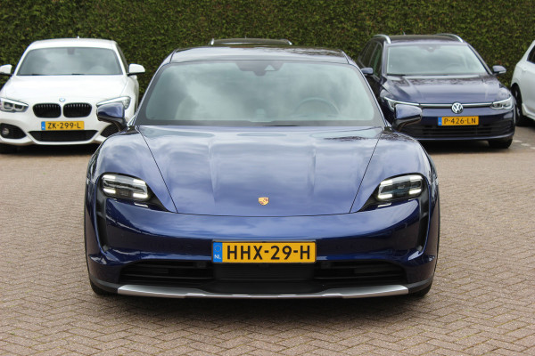 Porsche Taycan Cross Turismo 93 kWh / SoH 93,7% / Panoramadak / 360Camera / Luchtvering / Sportchrono / 20'' / Warmtepomp / Stoelverwarming 4x / DAB / CarPlay / Cruise Control