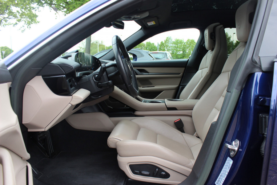 Porsche Taycan Cross Turismo 93 kWh / SoH 93,7% / Panoramadak / 360Camera / Luchtvering / Sportchrono / 20'' / Warmtepomp / Stoelverwarming 4x / DAB / CarPlay / Cruise Control