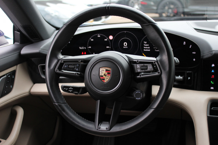 Porsche Taycan Cross Turismo 93 kWh / SoH 93,7% / Panoramadak / 360Camera / Luchtvering / Sportchrono / 20'' / Warmtepomp / Stoelverwarming 4x / DAB / CarPlay / Cruise Control