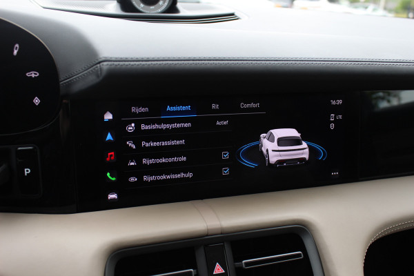 Porsche Taycan Cross Turismo 93 kWh / SoH 93,7% / Panoramadak / 360Camera / Luchtvering / Sportchrono / 20'' / Warmtepomp / Stoelverwarming 4x / DAB / CarPlay / Cruise Control