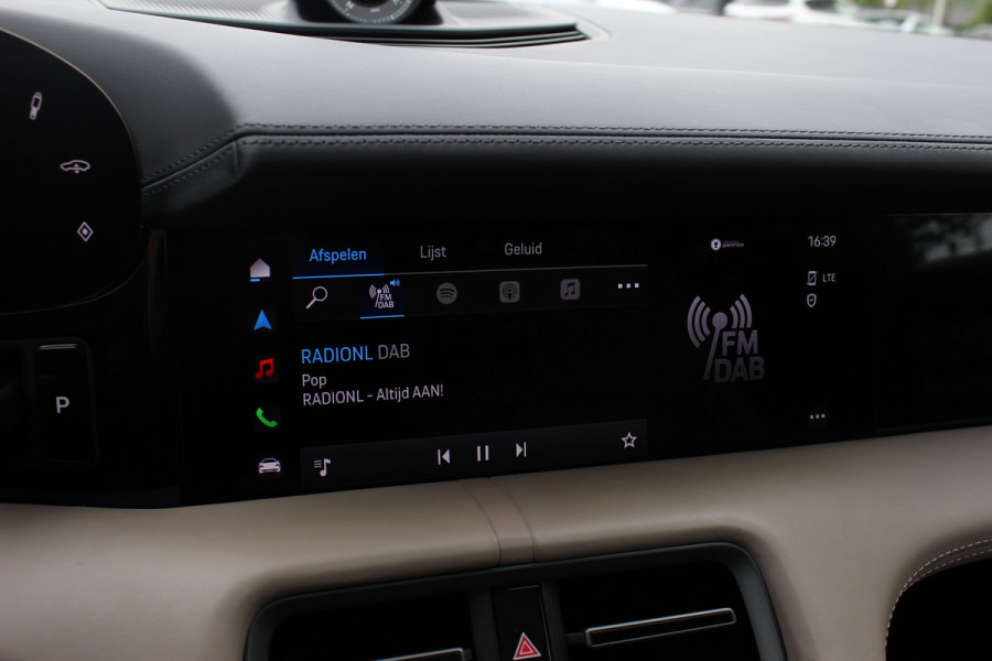 Porsche Taycan Cross Turismo 93 kWh / SoH 93,7% / Panoramadak / 360Camera / Luchtvering / Sportchrono / 20'' / Warmtepomp / Stoelverwarming 4x / DAB / CarPlay / Cruise Control