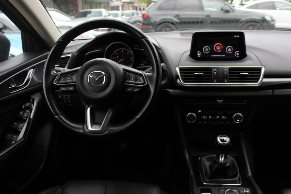 Mazda 3 2.2 SkyActiv-D 150 GT-M / Camera / Head-up / Leder / Keyless / Navigatie / 18'' / Stuur+Stoelverwarming / DAB / ACC