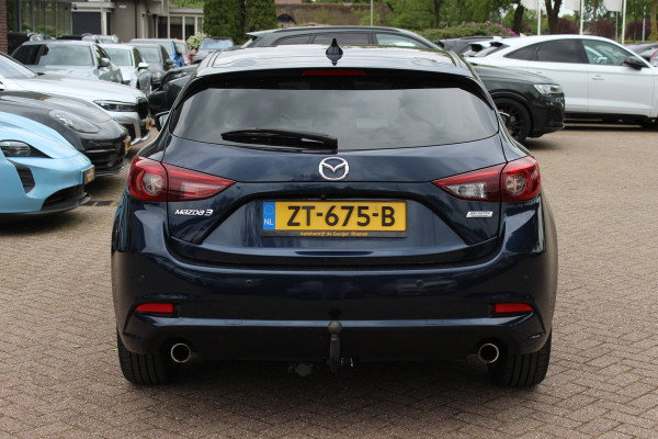 Mazda 3 2.2 SkyActiv-D 150 GT-M / Camera / Head-up / Leder / Keyless / Navigatie / 18'' / Stuur+Stoelverwarming / DAB / ACC