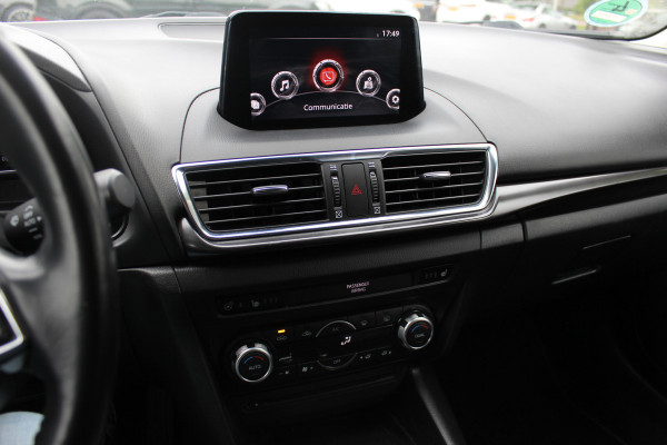 Mazda 3 2.2 SkyActiv-D 150 GT-M / Camera / Head-up / Leder / Keyless / Navigatie / 18'' / Stuur+Stoelverwarming / DAB / ACC