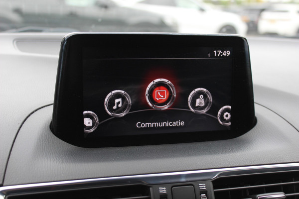 Mazda 3 2.2 SkyActiv-D 150 GT-M / Camera / Head-up / Leder / Keyless / Navigatie / 18'' / Stuur+Stoelverwarming / DAB / ACC