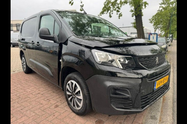 Peugeot Partner 1.5 BlueHDi 100 L2 3zits Airco,Cruisecontrol VOORSCHADE