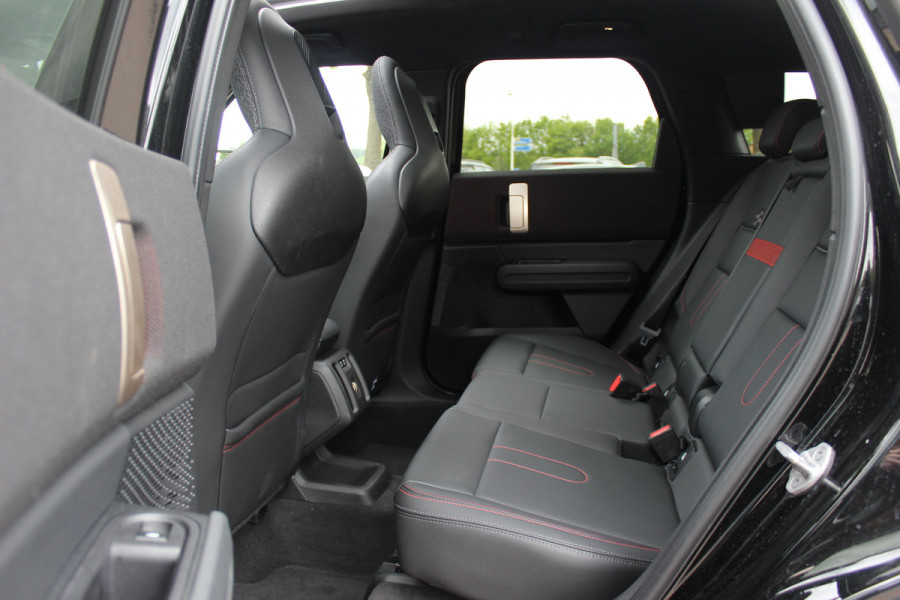 MINI Countryman 1.5 C John Cooper Works XL / Trekhaak / Panoramadak / 360Camera / Head-up / Harman Kardon / 20'' / Leder / Sfeerverlichting / LED / CarPlay / Dodehoek / DAB / ACC