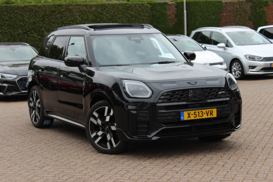 MINI Countryman 1.5 C John Cooper Works XL / Trekhaak / Panoramadak / 360Camera / Head-up / Harman Kardon / 20'' / Leder / Sfeerverlichting / LED / CarPlay / Dodehoek / DAB / ACC
