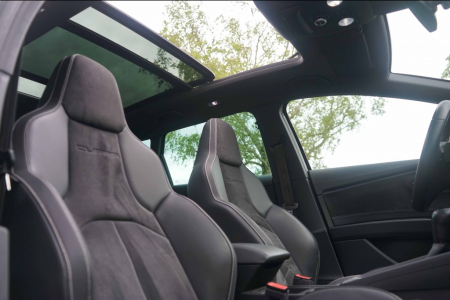 Seat Leon ST Cupra 300 4Drive Pano/Schaalst/Beats/Virtual/ACC/DCC