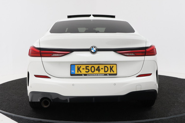 BMW 2 Serie Gran Coupé 218i Executive Edition (PANORAMADAK, STOELVERWARMING, STUURVERWARMING, NAVIGATIE, DEALER ONDERHOUDEN)