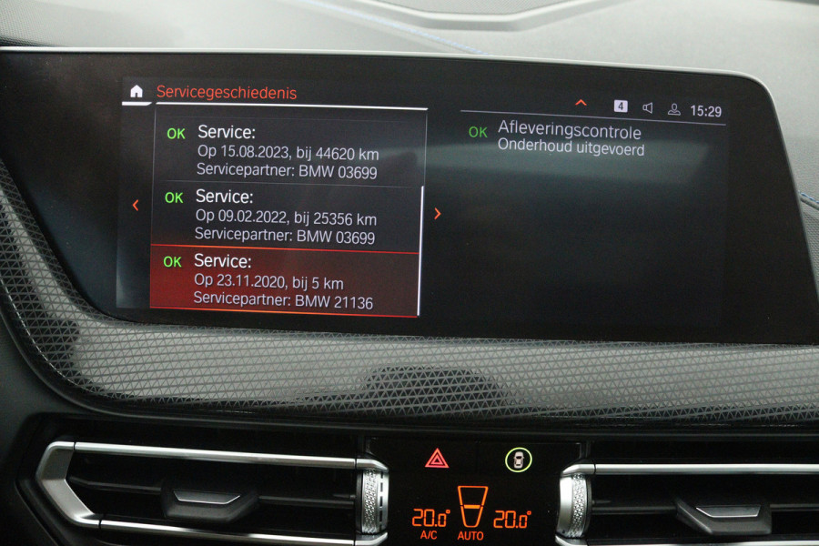 BMW 2 Serie Gran Coupé 218i Executive Edition (PANORAMADAK, STOELVERWARMING, STUURVERWARMING, NAVIGATIE, DEALER ONDERHOUDEN)