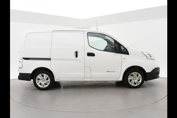 Nissan E-NV200 OPTIMA 40 kWh + CAMERA | TREKHAAK | 28.248 KM! | CLIMATE | CRUISE CONTROL