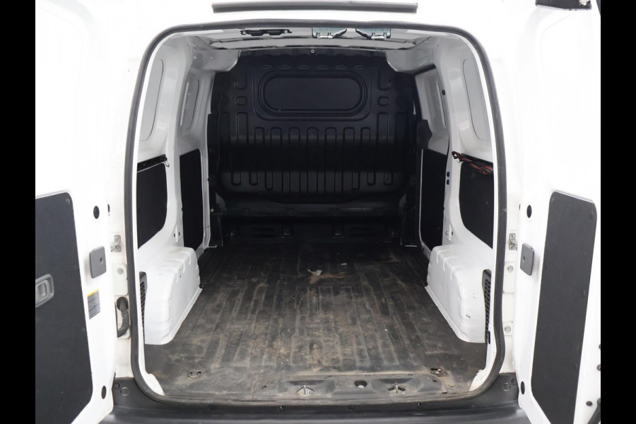 Nissan NV200 OPTIMA 40 kWh + CAMERA | TREKHAAK | 28.248 KM! | CLIMATE | CRUISE CONTROL