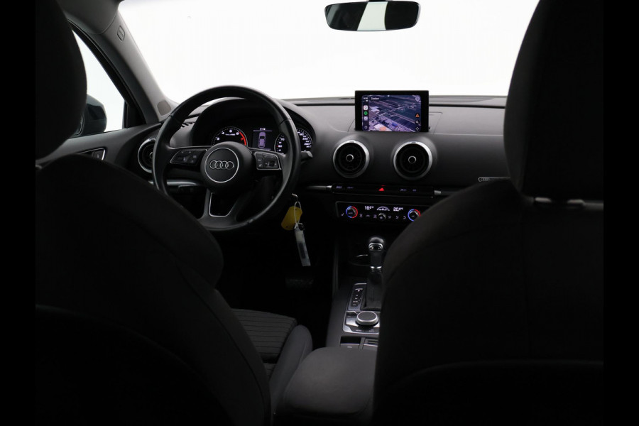 Audi A3 Sportback 40 TFSI 190 PK S-TONIC AUT. DESIGN PRO LINE *COSMOSBLAUW METALLIC* + CARPLAY | STOEL/STUURVERW. | 18 INCH