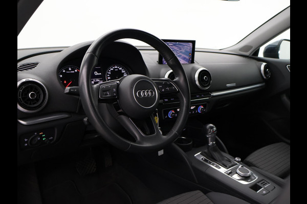 Audi A3 Sportback 40 TFSI 190 PK S-TONIC AUT. DESIGN PRO LINE *COSMOSBLAUW METALLIC* + CARPLAY | STOEL/STUURVERW. | 18 INCH