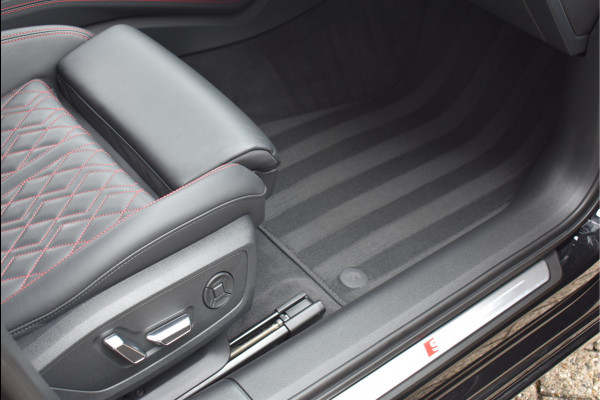Audi A6 Avant 55 TFSI e Quattro S-Line 367 Pk Pano RS-Stoel Rood Stiksel Keyless Trekhaak ACC S6 Diffusor 21 Inch