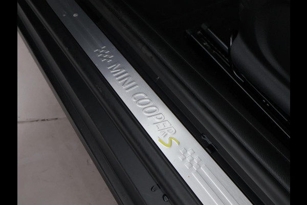 MINI Mini Electric YOURS 33 kWh *100% SOH!* + PANORAMA | HEAD-UP | LEDER | HK | SPORTSTOELEN | CARPLAY