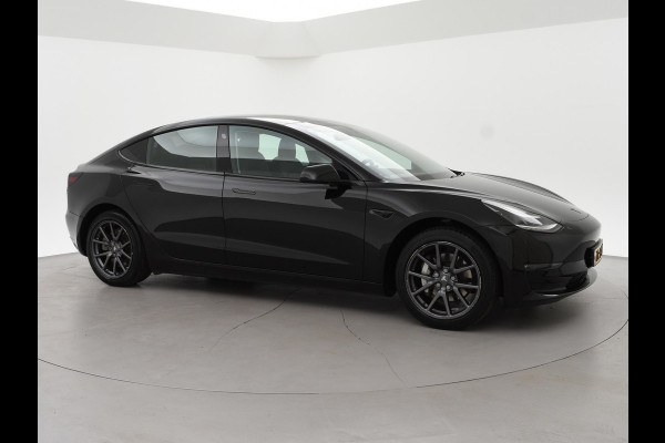 Tesla Model 3 60 kWh RWD *BTW* + LEDER | PANORAMA | 3 CAMERA'S