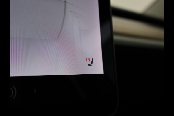 Tesla Model 3 60 kWh RWD *BTW* + LEDER | PANORAMA | 3 CAMERA'S