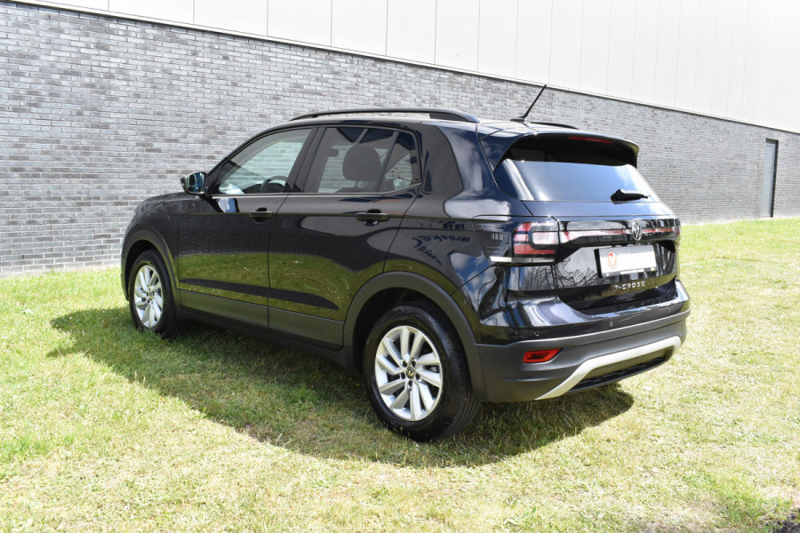 Volkswagen T-Cross 1.0 TSI Life Navigatie Stoelverwarming Carplay Automaat