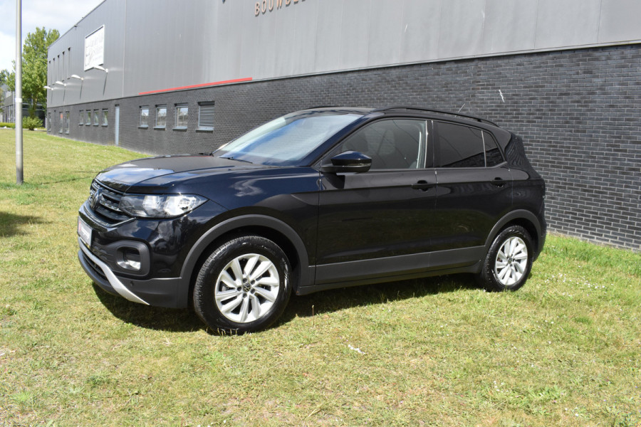 Volkswagen T-Cross 1.0 TSI Life Navigatie Stoelverwarming Carplay Automaat