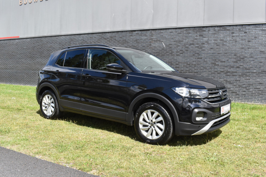 Volkswagen T-Cross 1.0 TSI Life Navigatie Stoelverwarming Carplay Automaat