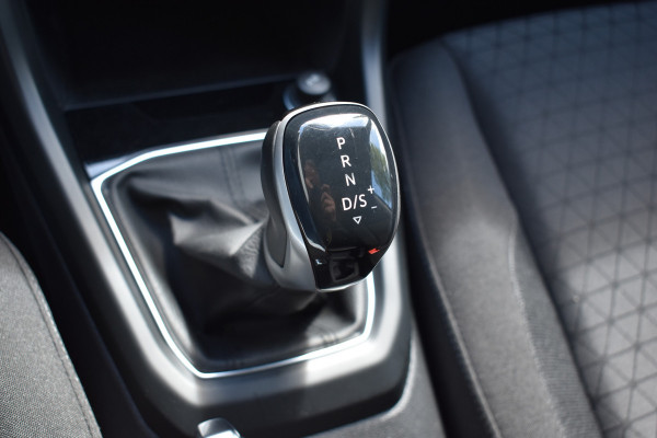 Volkswagen T-Cross 1.0 TSI Life Navigatie Stoelverwarming Carplay Automaat
