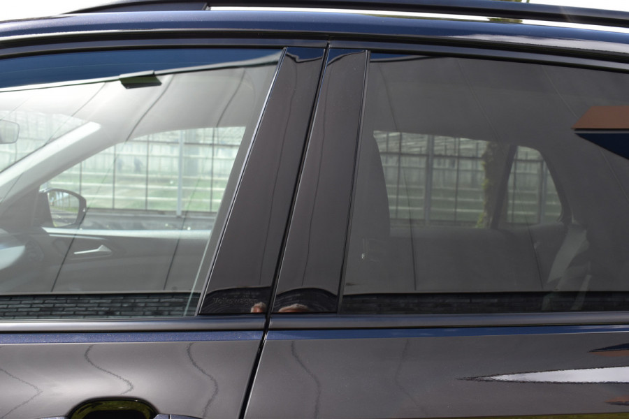 Volkswagen T-Cross 1.0 TSI Life Navigatie Stoelverwarming Carplay Automaat