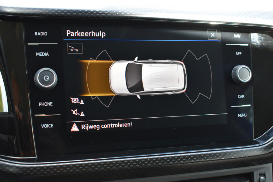 Volkswagen T-Cross 1.0 TSI Life Navigatie Stoelverwarming Carplay Automaat