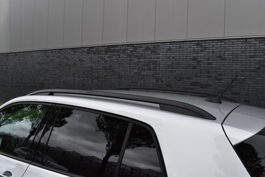 Volkswagen T-Cross 1.0 TSI Life Navigatie Stoelverwarming Carplay Automaat