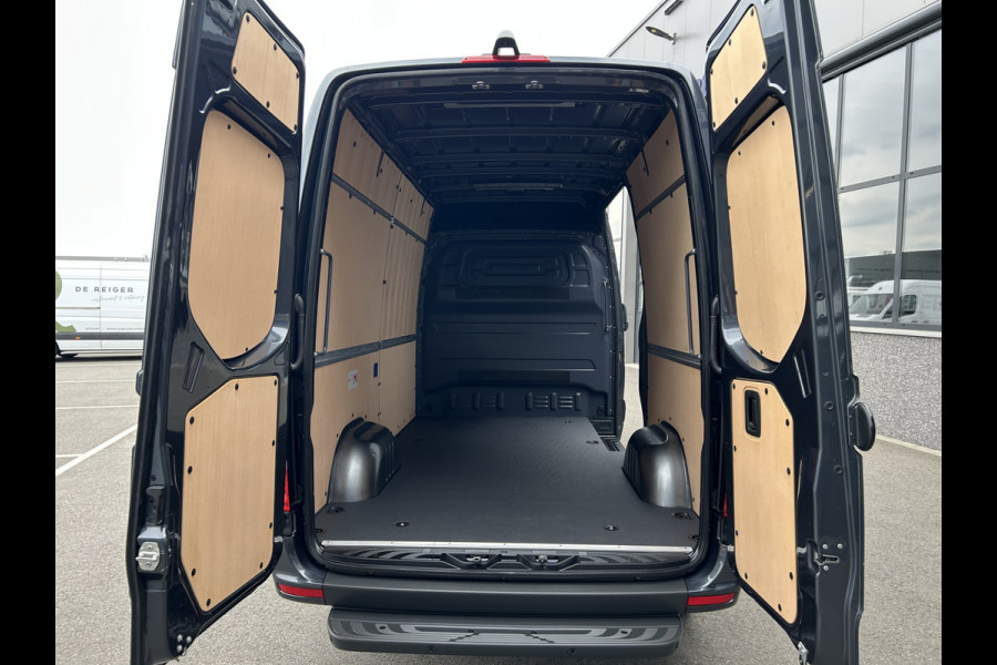 Mercedes-Benz Sprinter 317 CDI L2 H2 Pro LED / MBUX / Navigatie / Camera / Parkeersensoren / Cruise control / Airco / 270 Graden achterdeuren
