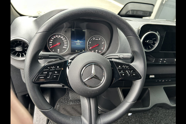 Mercedes-Benz Sprinter 317 CDI L2 H2 Pro LED / MBUX / Navigatie / Camera / Parkeersensoren / Cruise control / Airco / 270 Graden achterdeuren