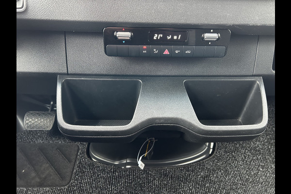 Mercedes-Benz Sprinter 317 CDI L2 H2 Pro LED / MBUX / Navigatie / Camera / Parkeersensoren / Cruise control / Airco / 270 Graden achterdeuren