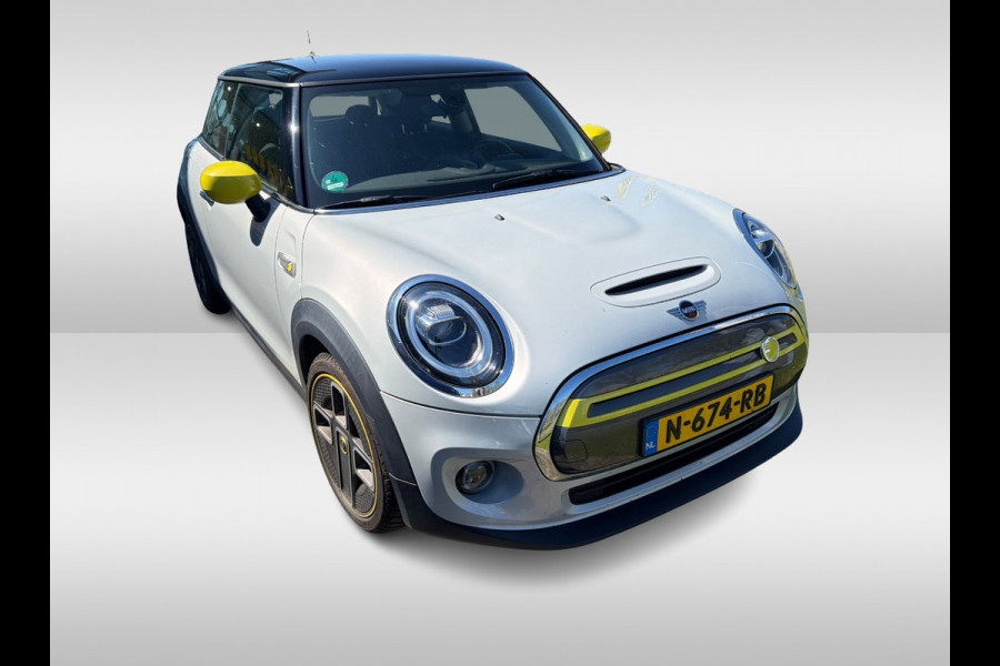 MINI Mini Electric Basic 33 kWh / CarPlay / Parkeerhulp V+A / 17'' / Virtual Cockpit / DAB / Cruise Control