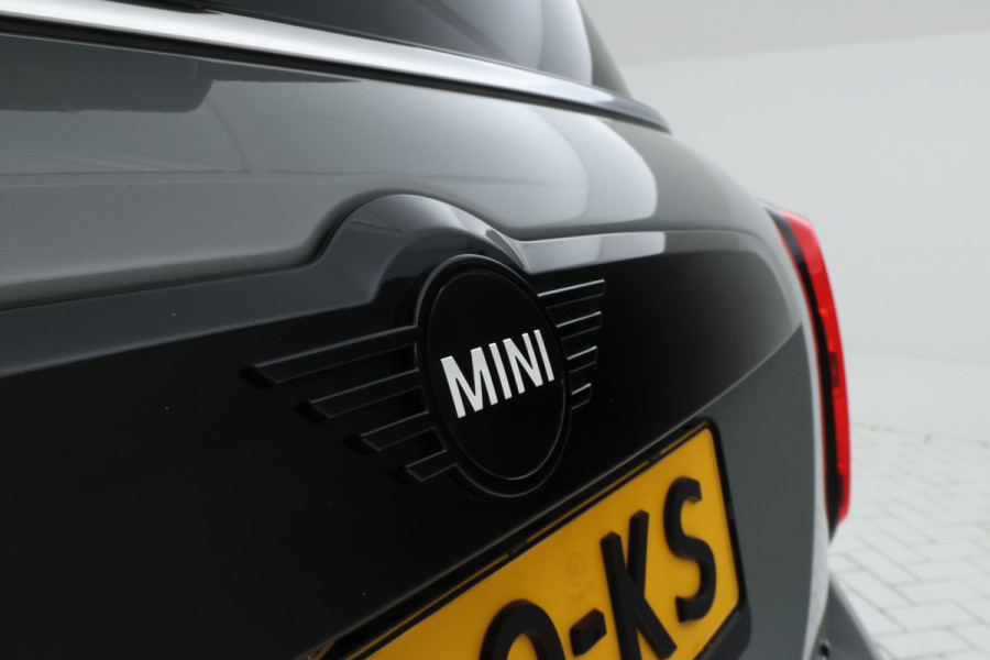 MINI Countryman 1.5 Cooper S E ALL4 Chili Panorama, Head Up, Automaat