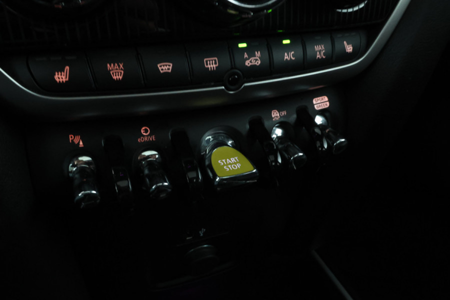 MINI Countryman 1.5 Cooper S E ALL4 Chili Panorama, Head Up, Automaat