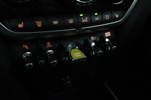 MINI Countryman 1.5 Cooper S E ALL4 Chili Panorama, Head Up, Automaat